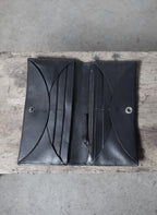 MINIMALISTIC WIDE WALLET black