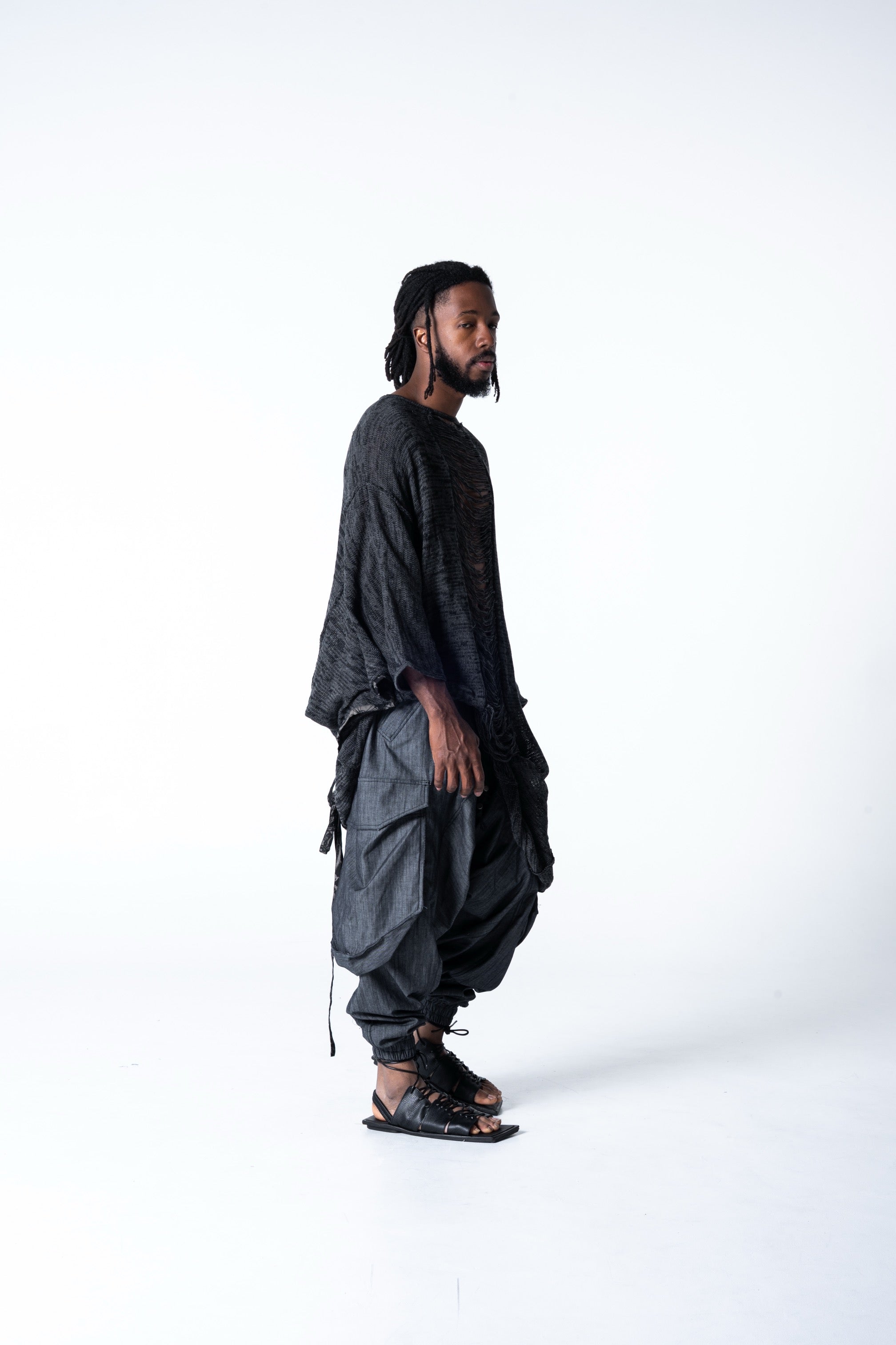 Alaceus Poncho - Black / Grey