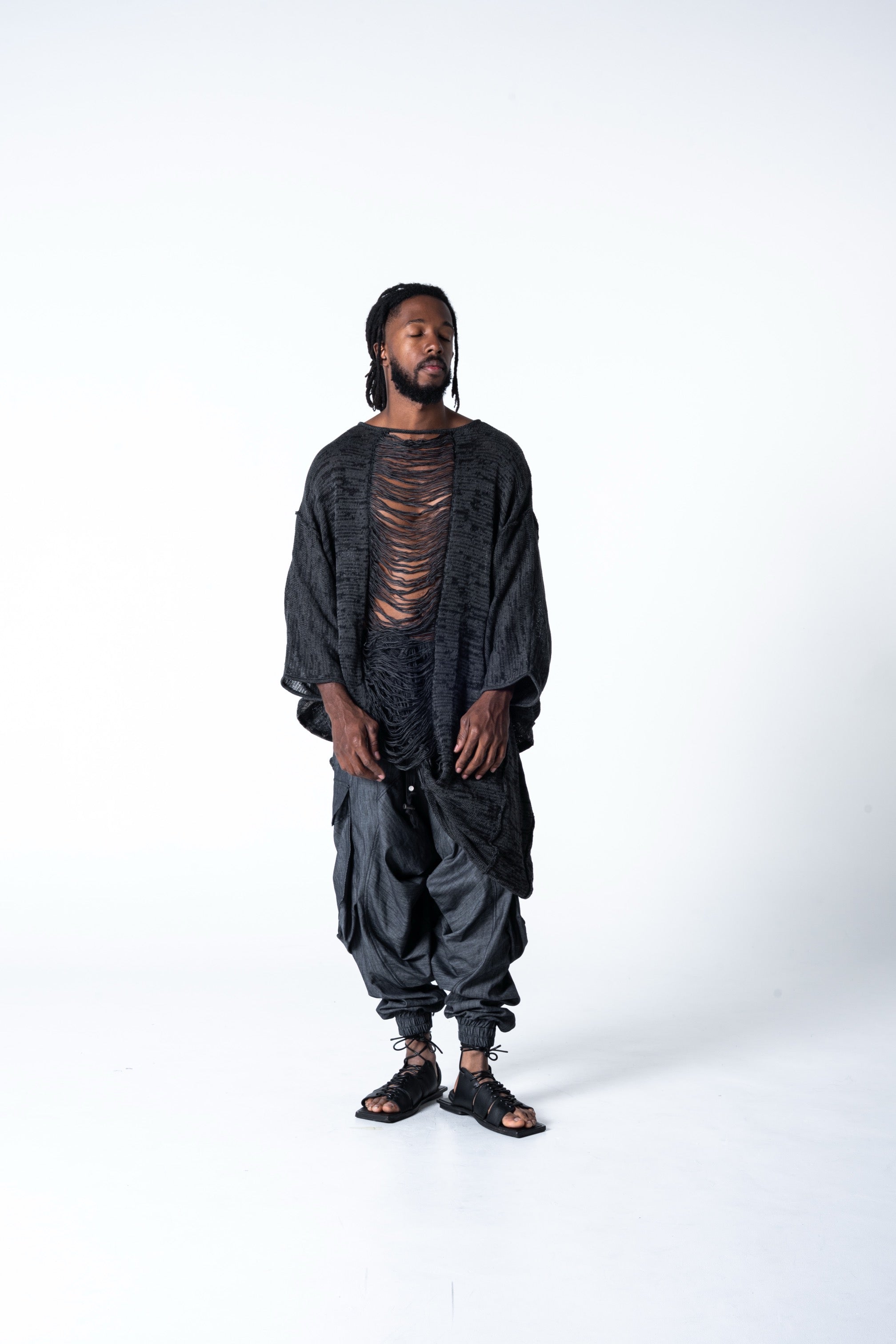Alaceus Poncho - Black / Grey