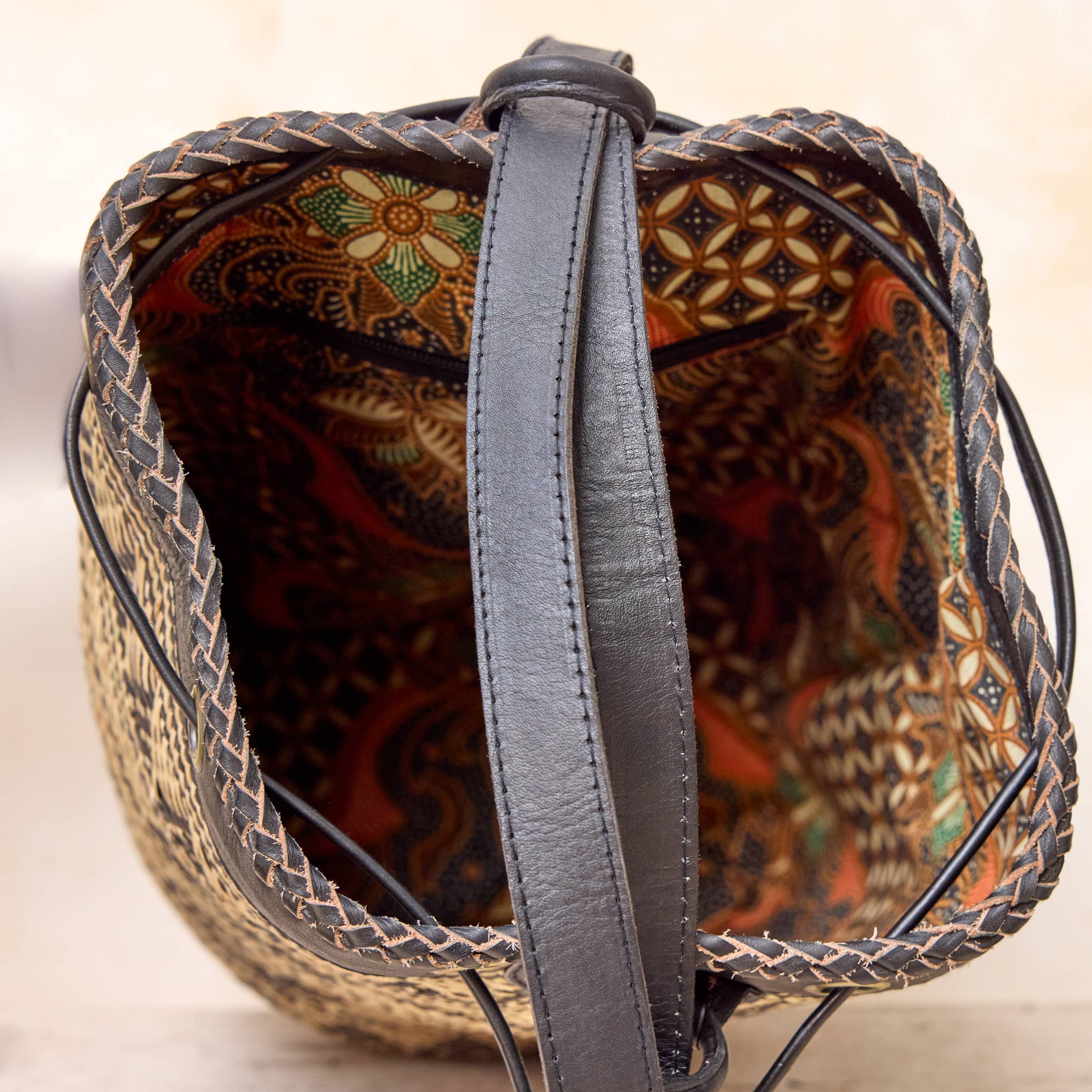 Rattan Sling Backpack - Tribal Patten Dark Leather - Large