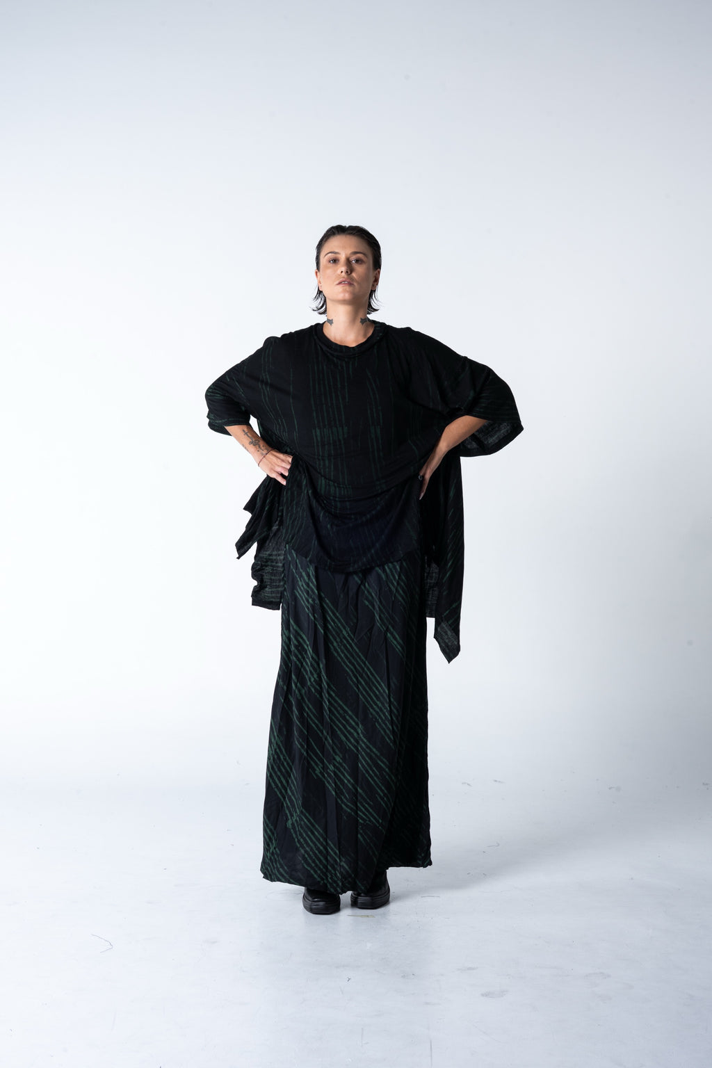 Wing Top - Black w/ Malachite