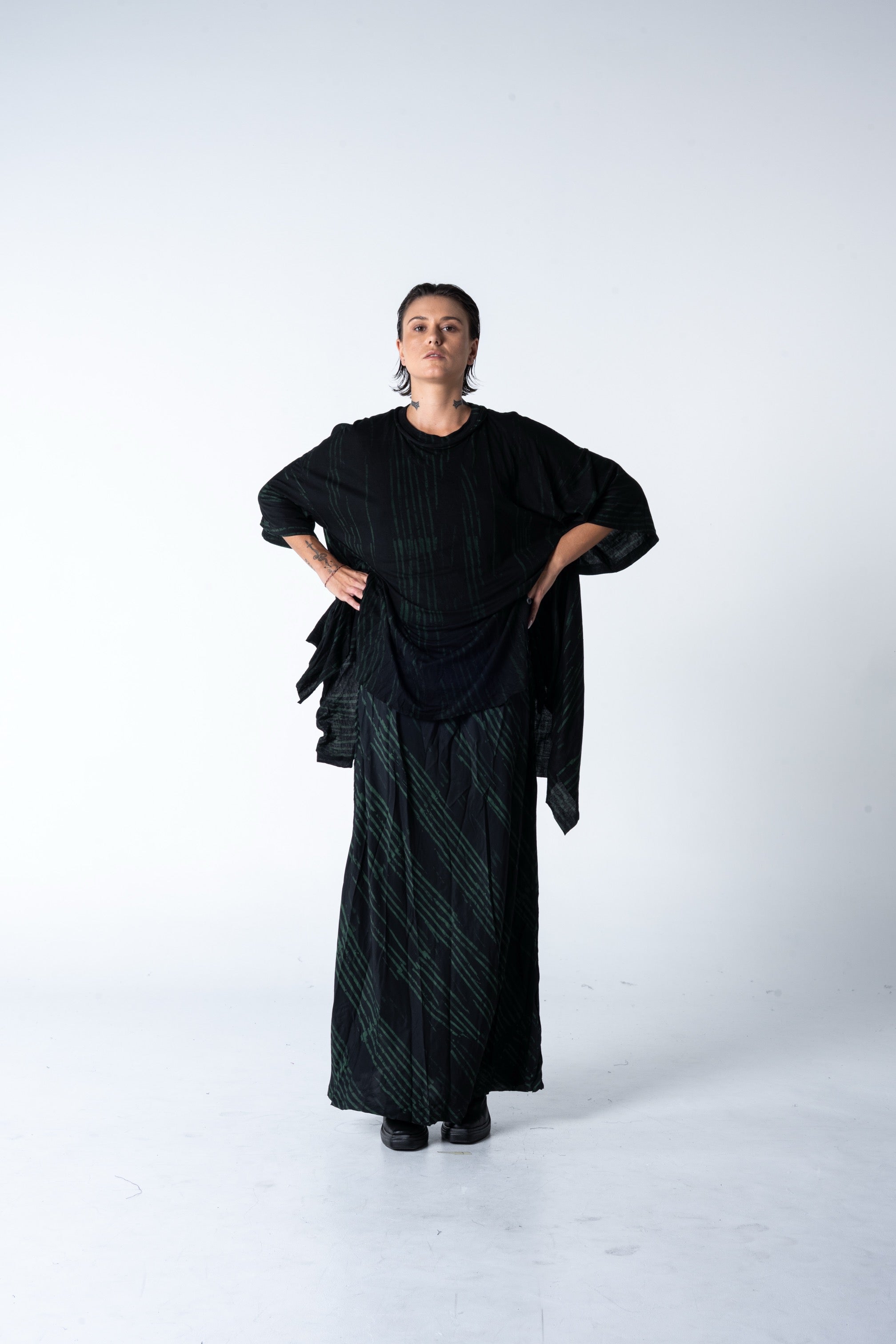 Wing Top - Black w/ Malachite
