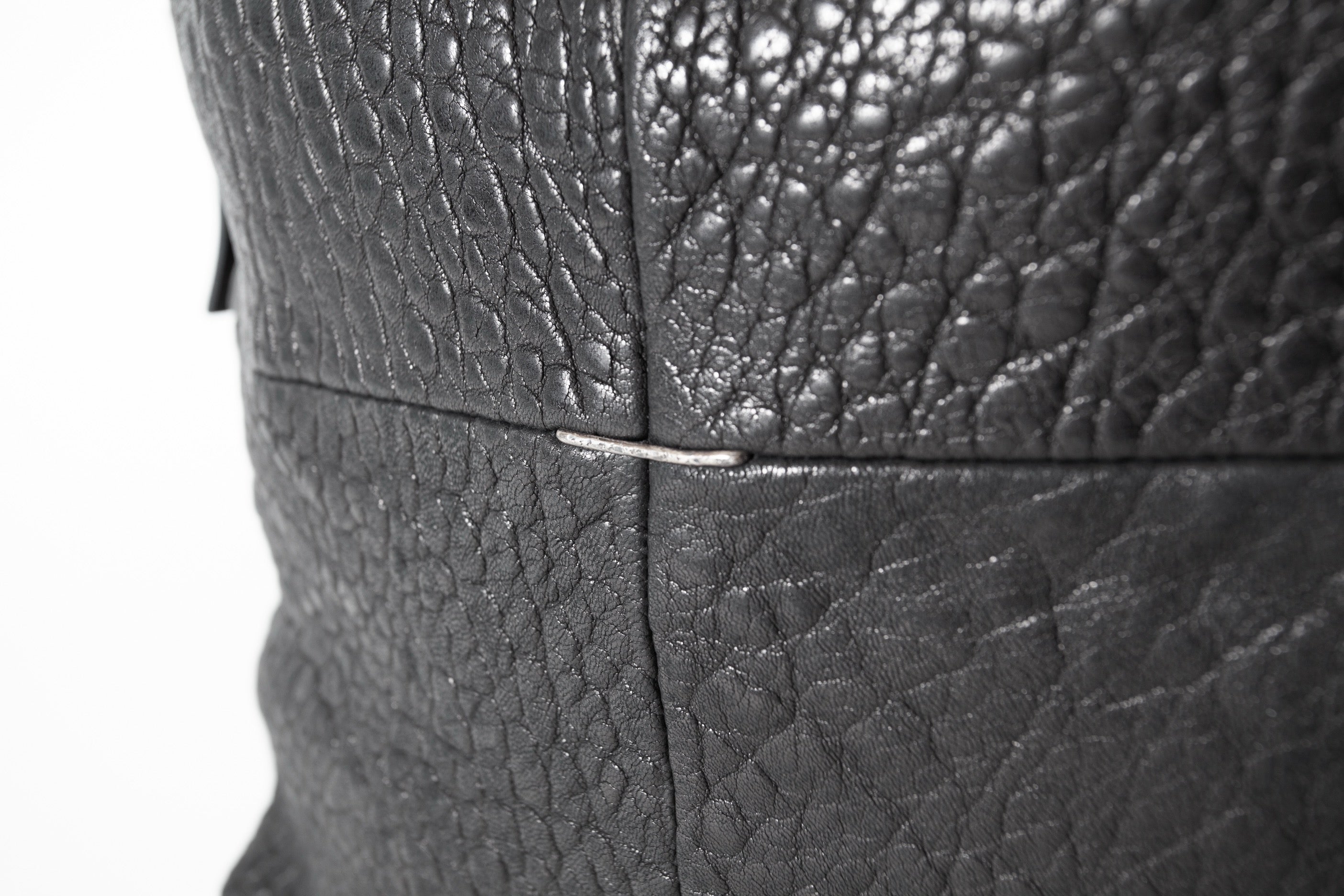 SLOUCHY BAG pebbly black