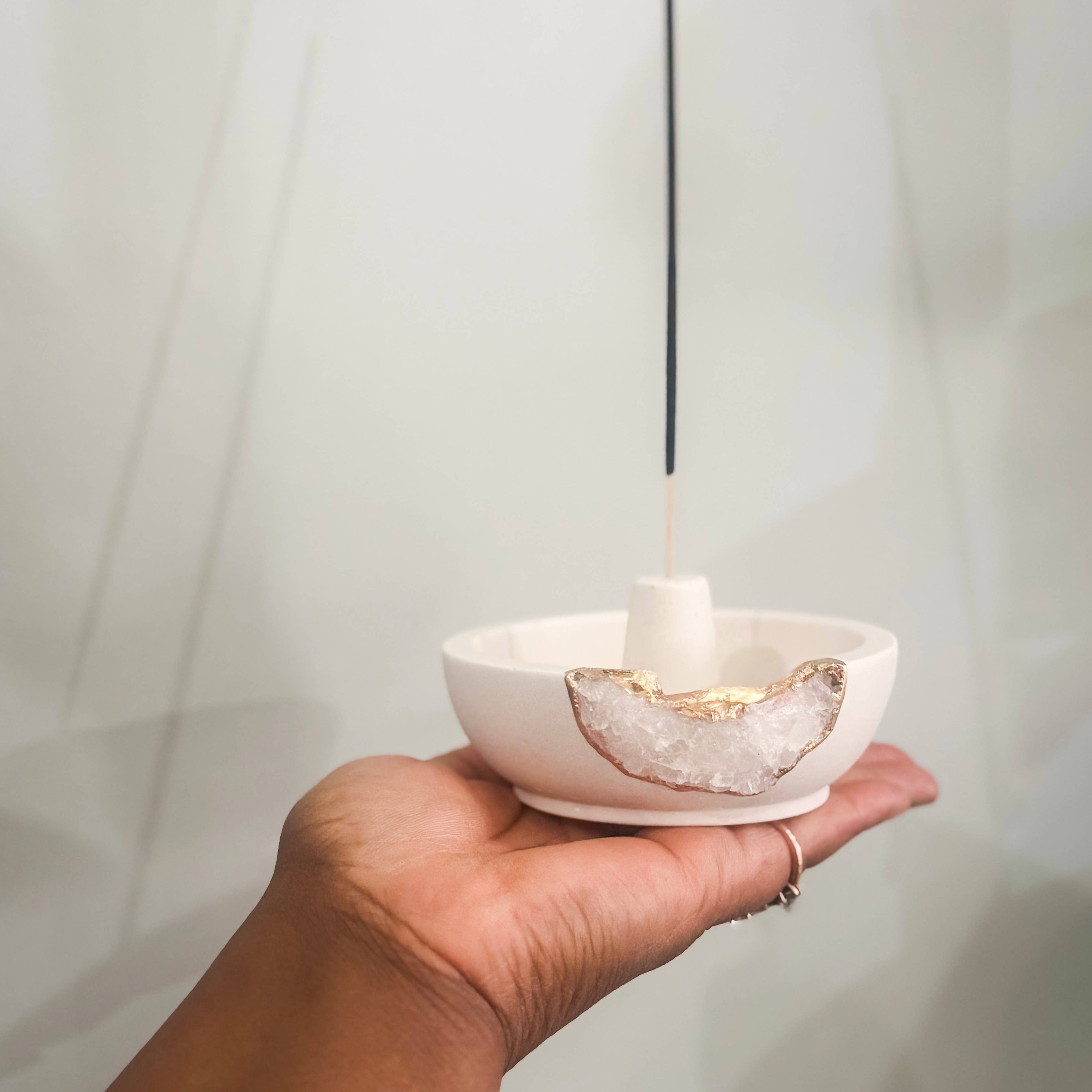 Natural Quartz Geode Incense Holder – White & Gold - Crystal
