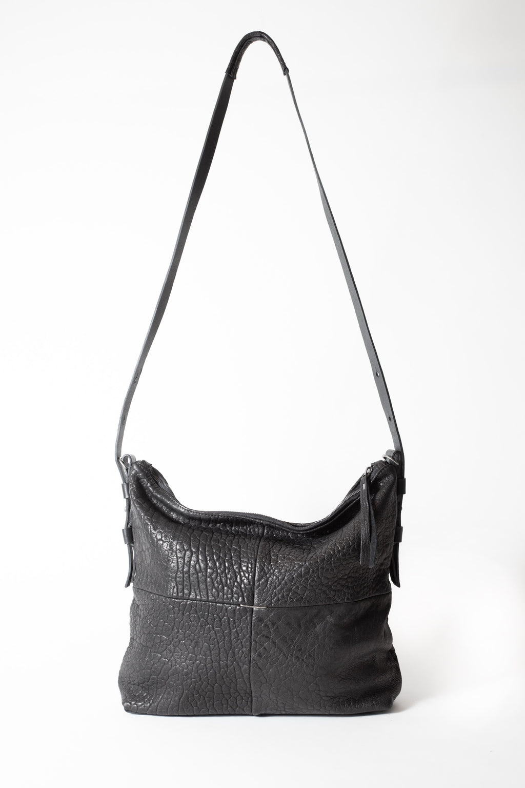 SLOUCHY BAG pebbly black