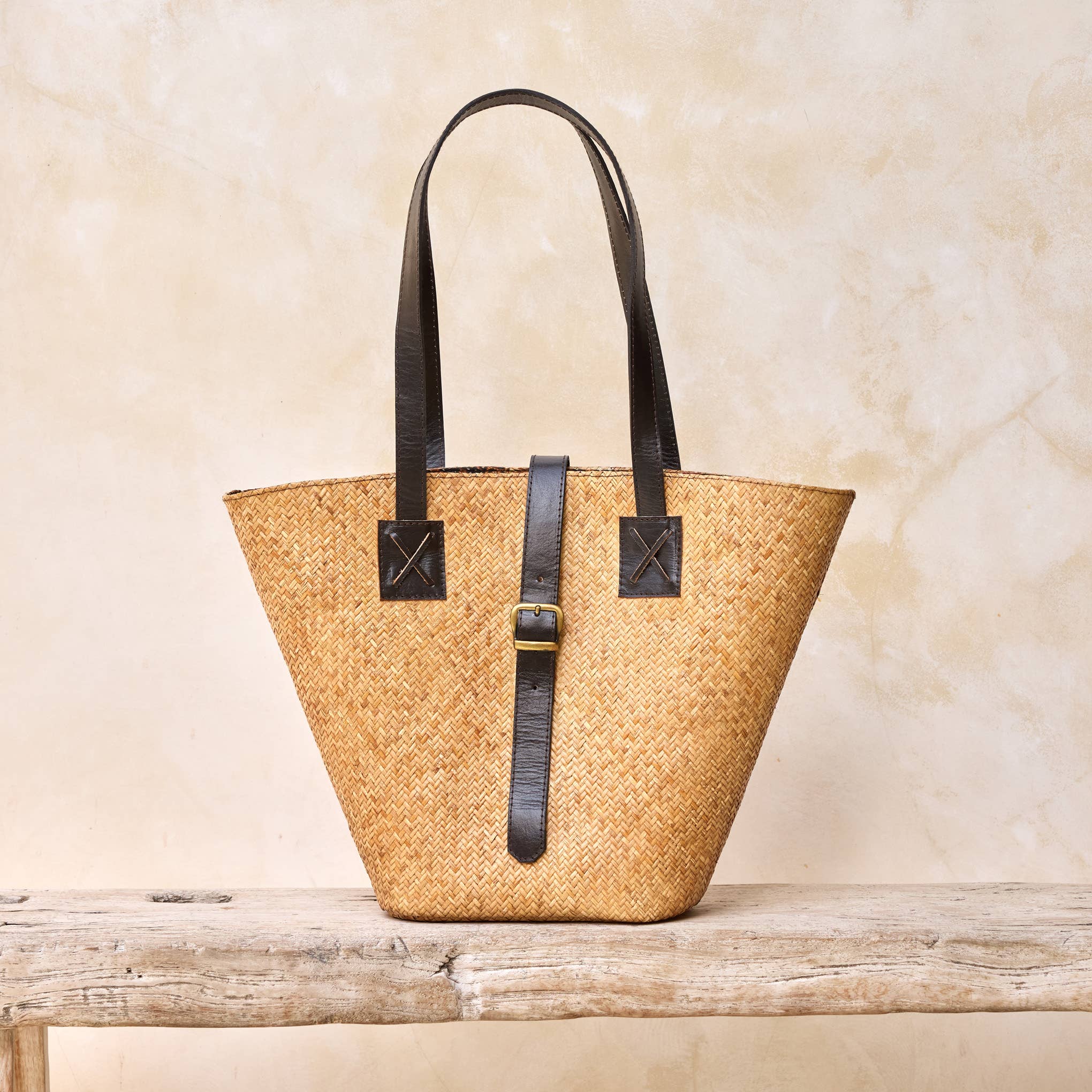 Rattan Beach Basket Tote Bag with Dark Leather Trim