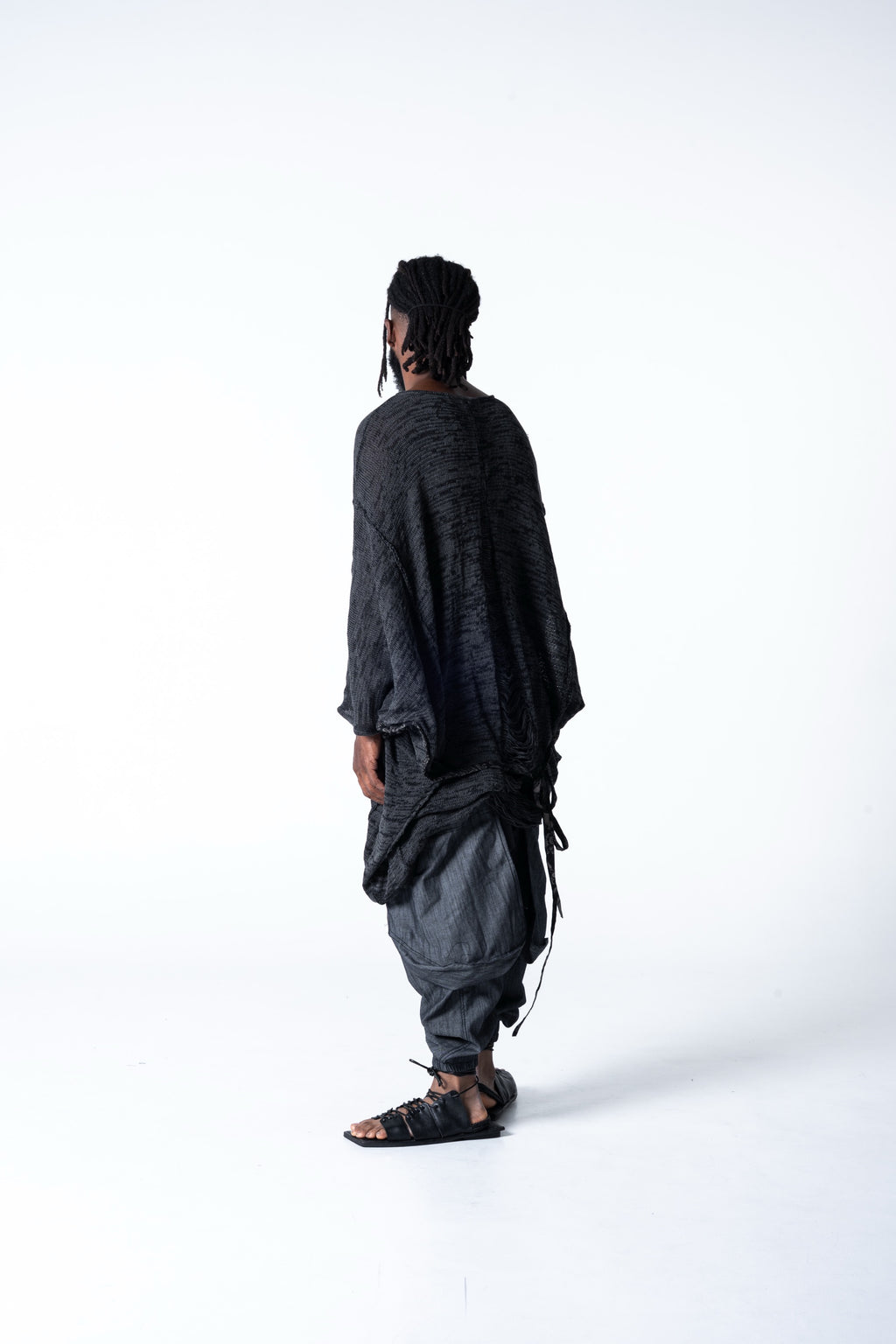 Alaceus Poncho - Black / Grey