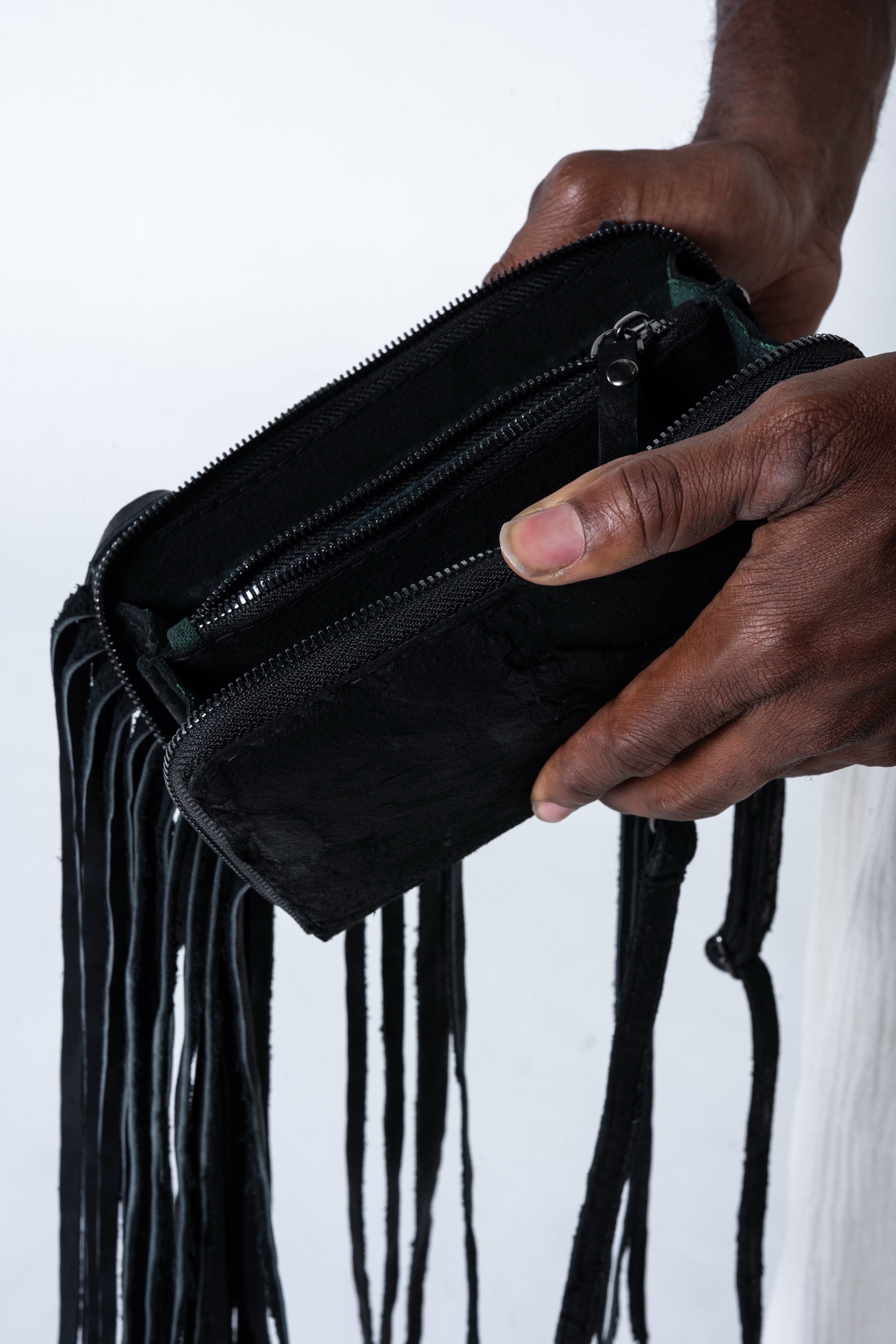 Sappho Fringe Bag - Black