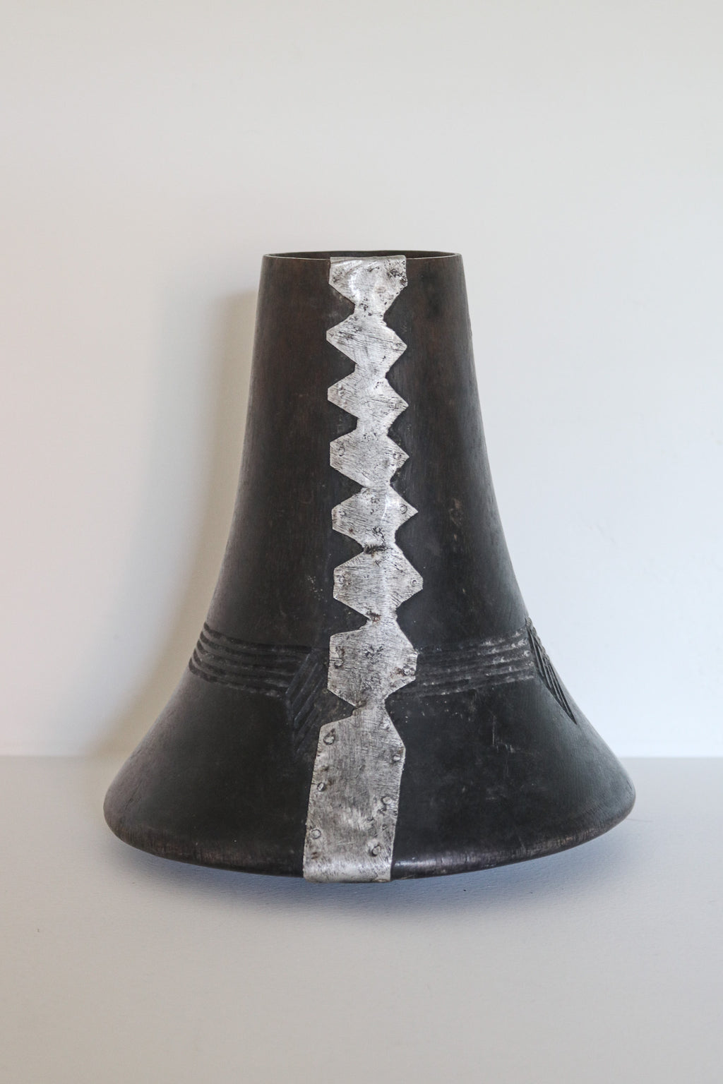 Tutsi Vessel
