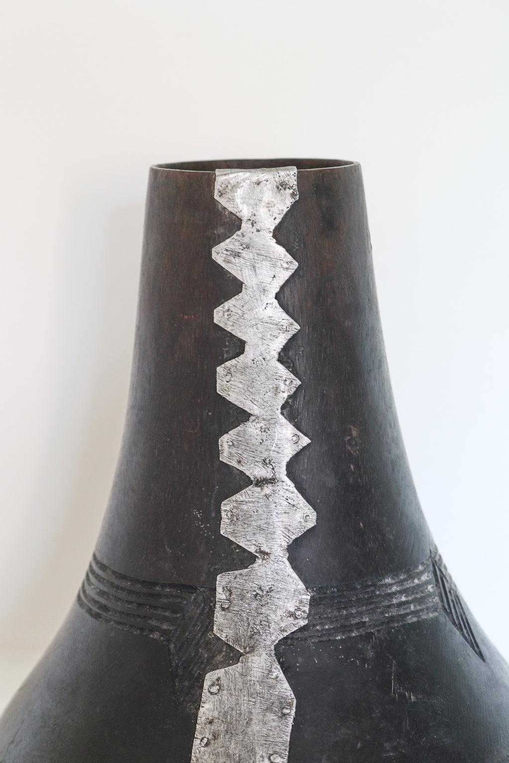 Tutsi Vessel