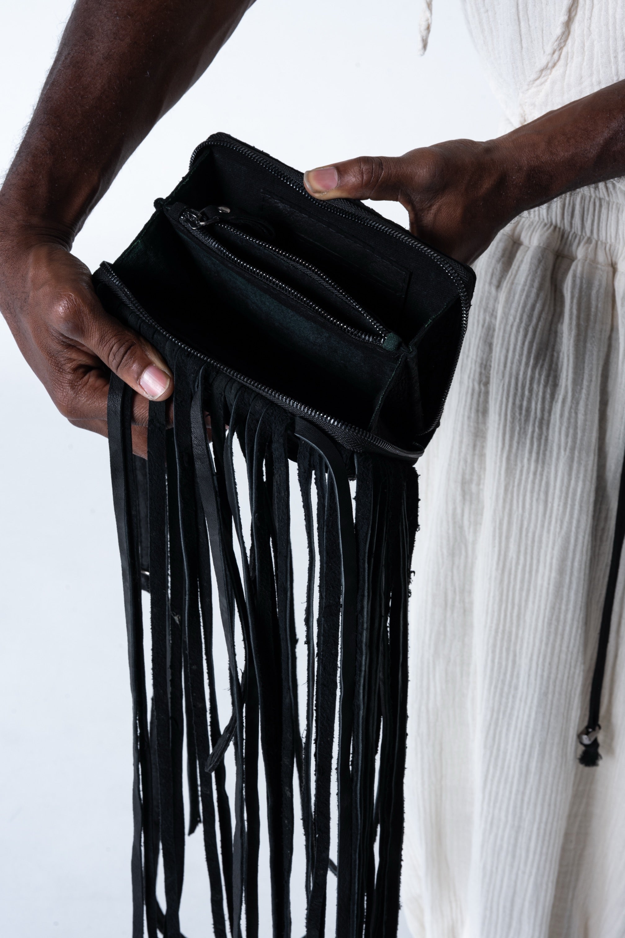 Sappho Fringe Bag - Black