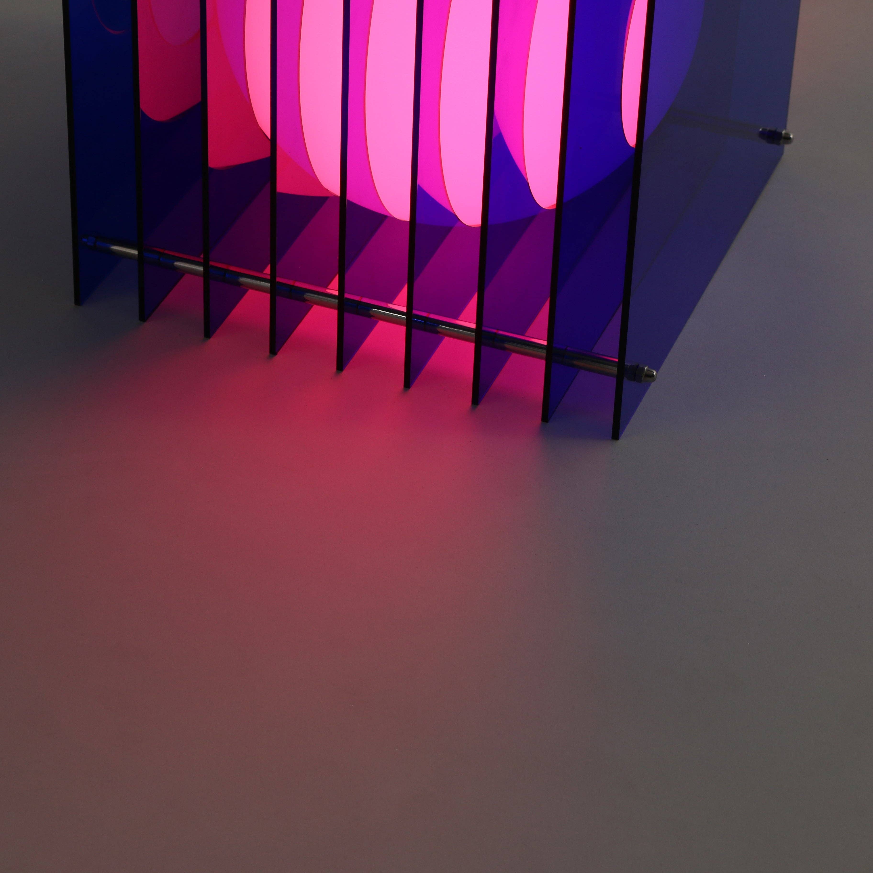 Lớp big square in blue acrylic