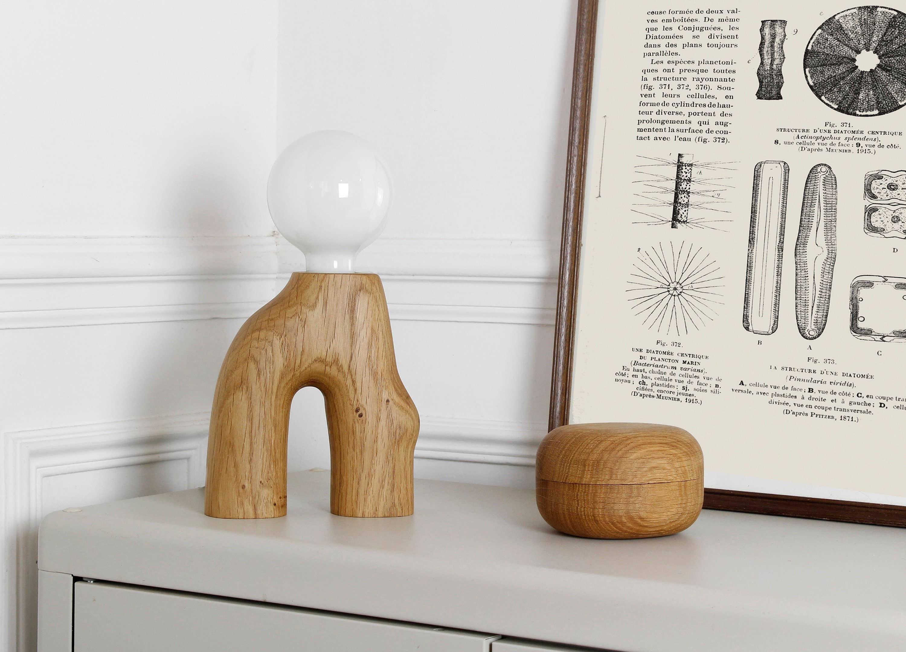 "Arche" Table Lamp in Solid Oak