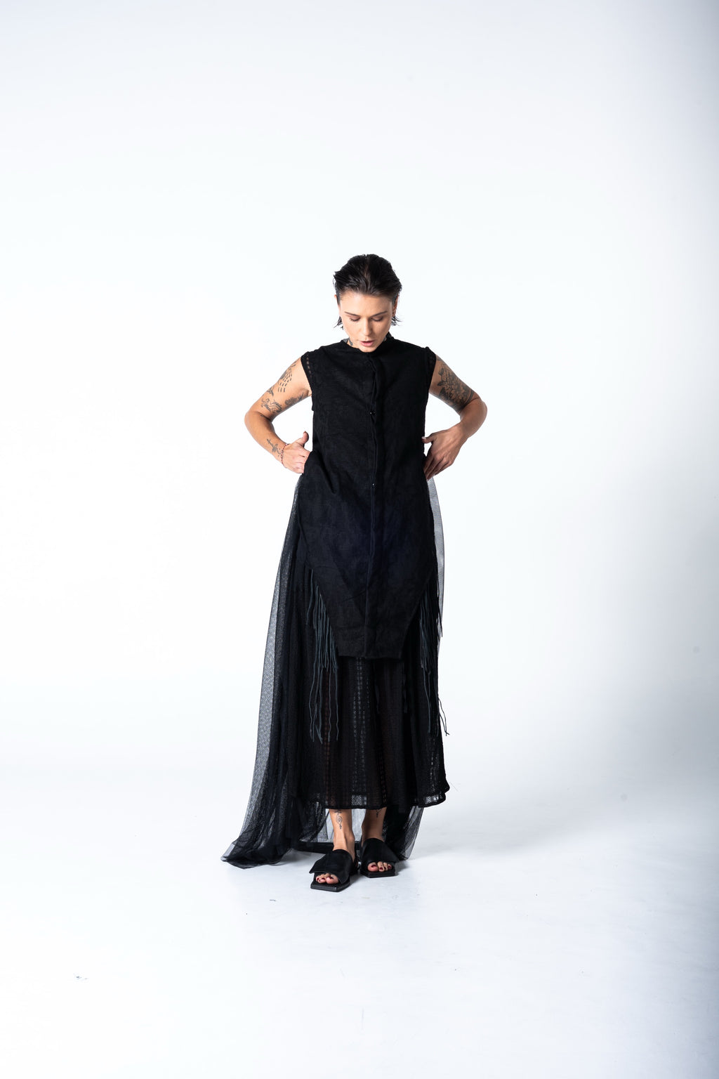 Cut Out Vest - Black