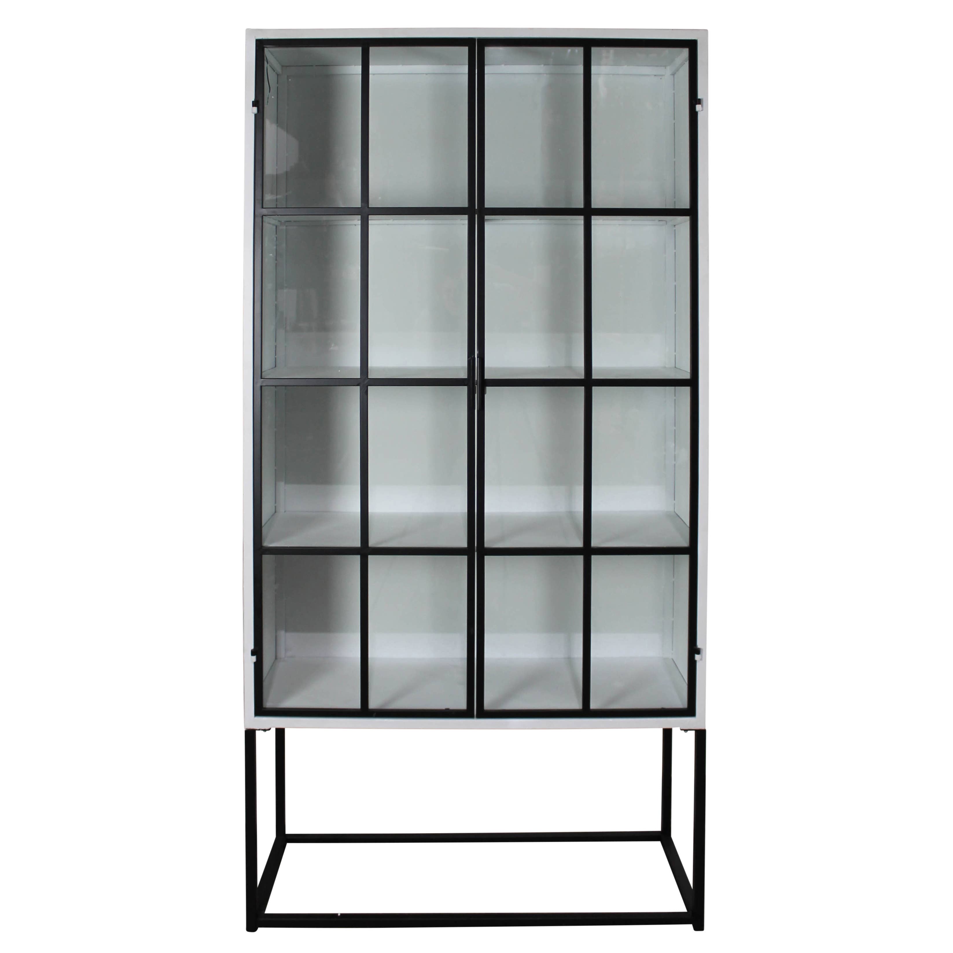 Morris Cabinet, Metal