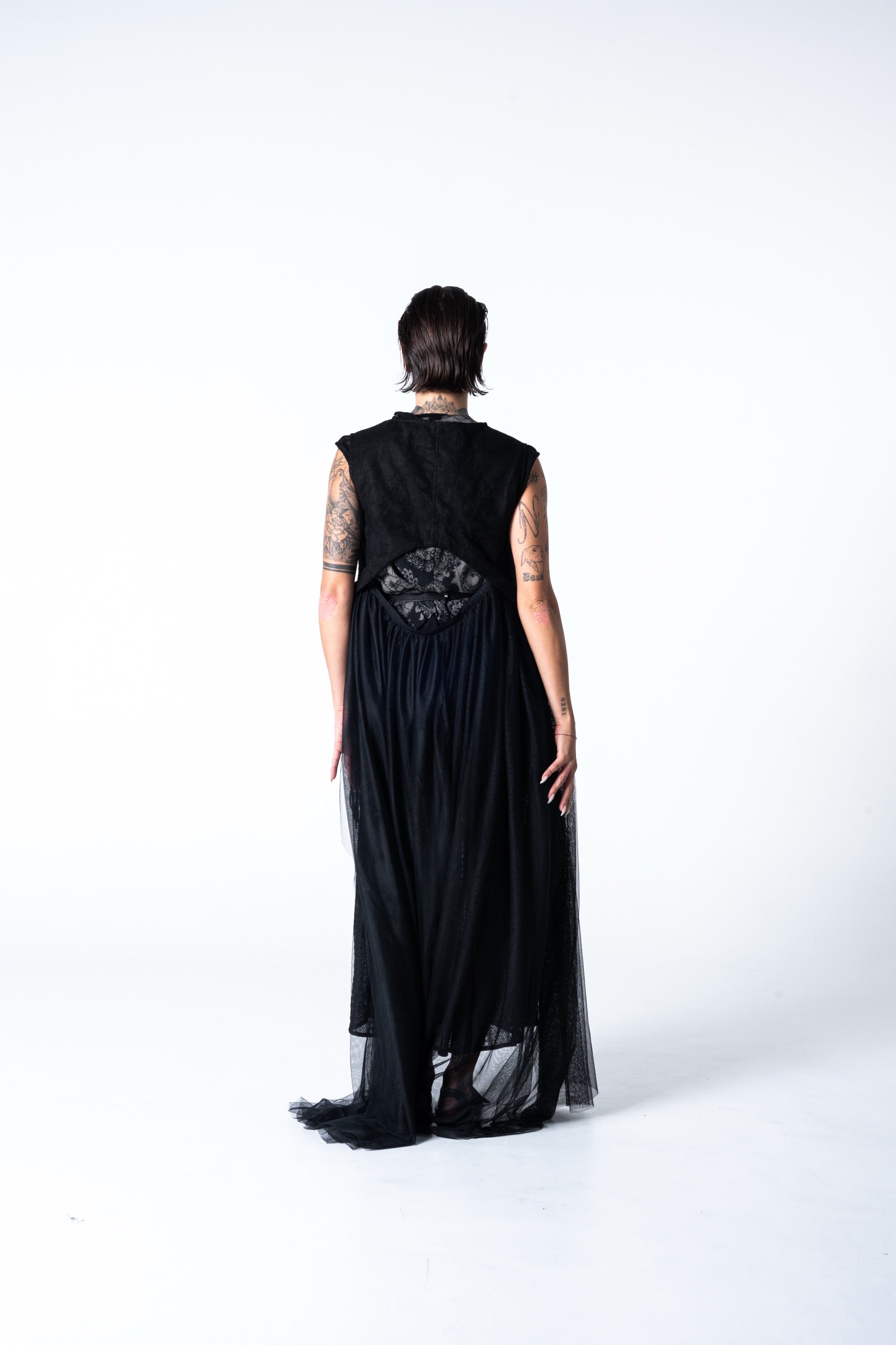 Cut Out Vest - Black