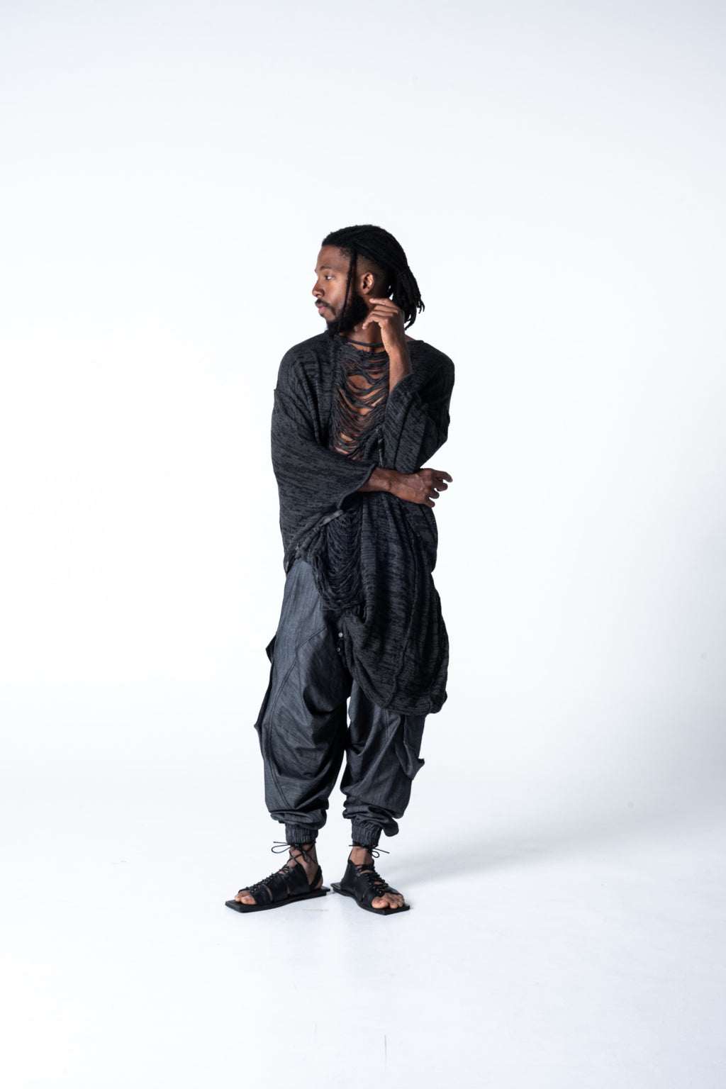 Alaceus Poncho - Black / Grey