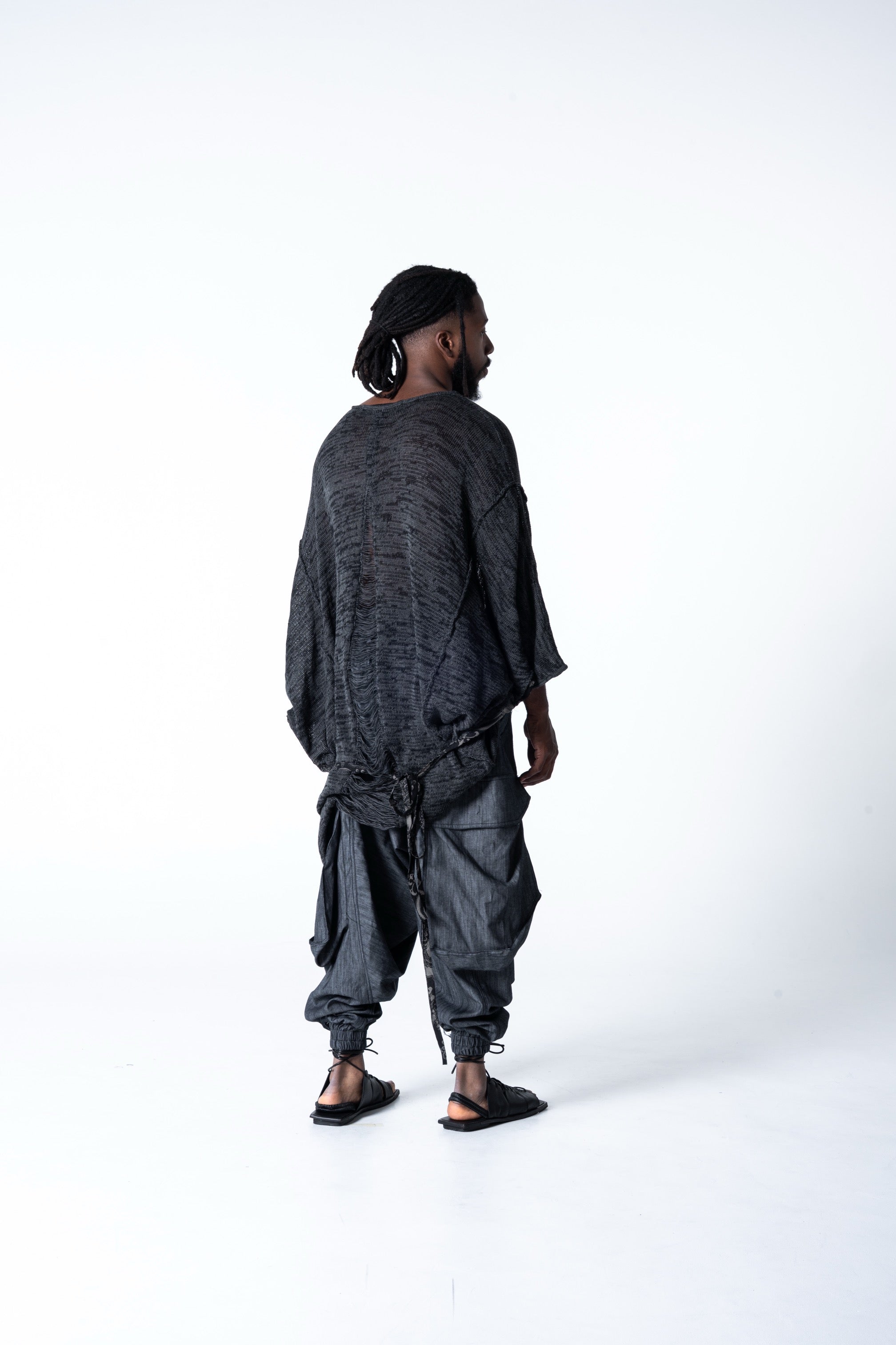 Alaceus Poncho - Black / Grey