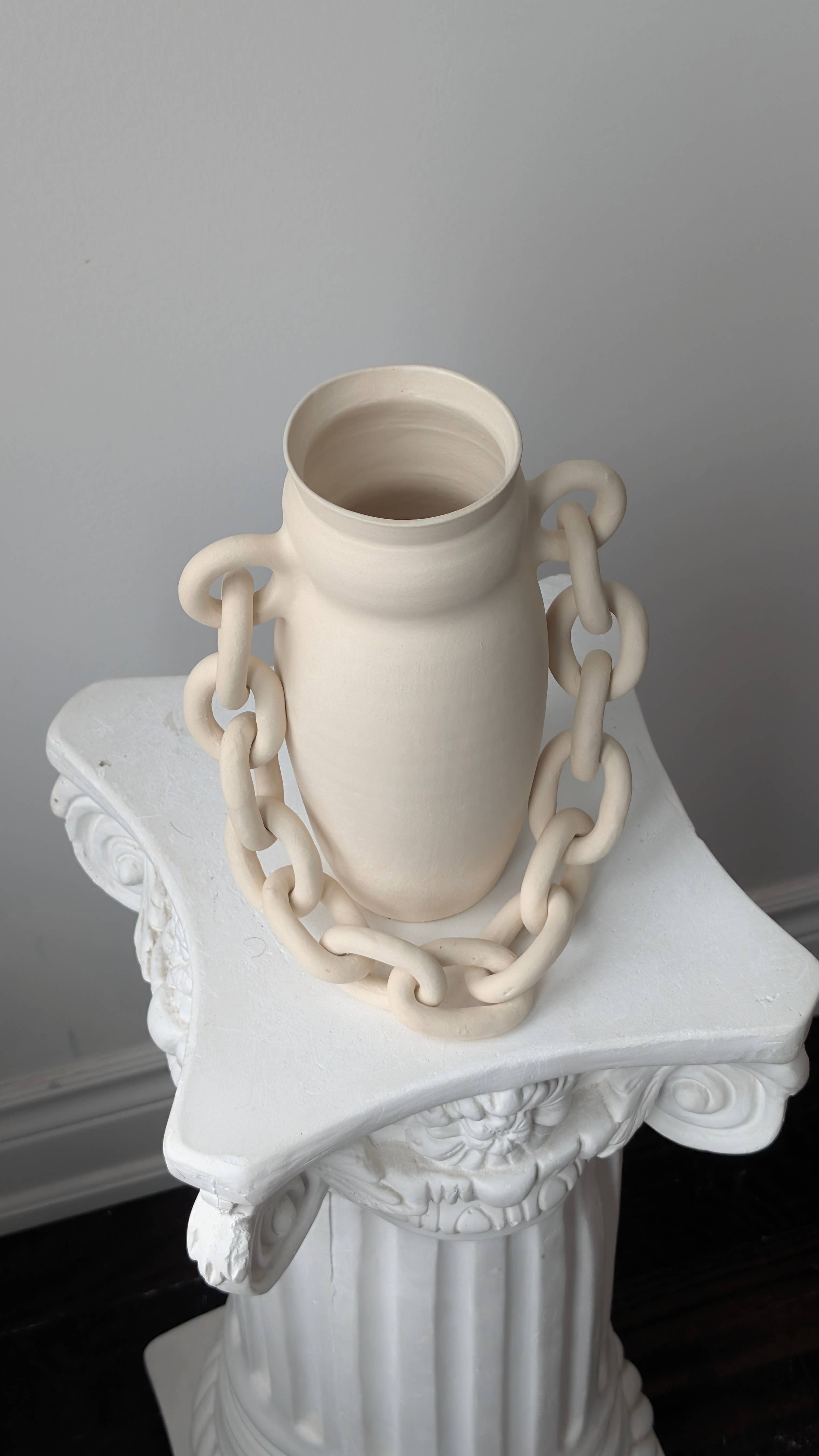 Handmade Ceramic Chain Vase | Off-White