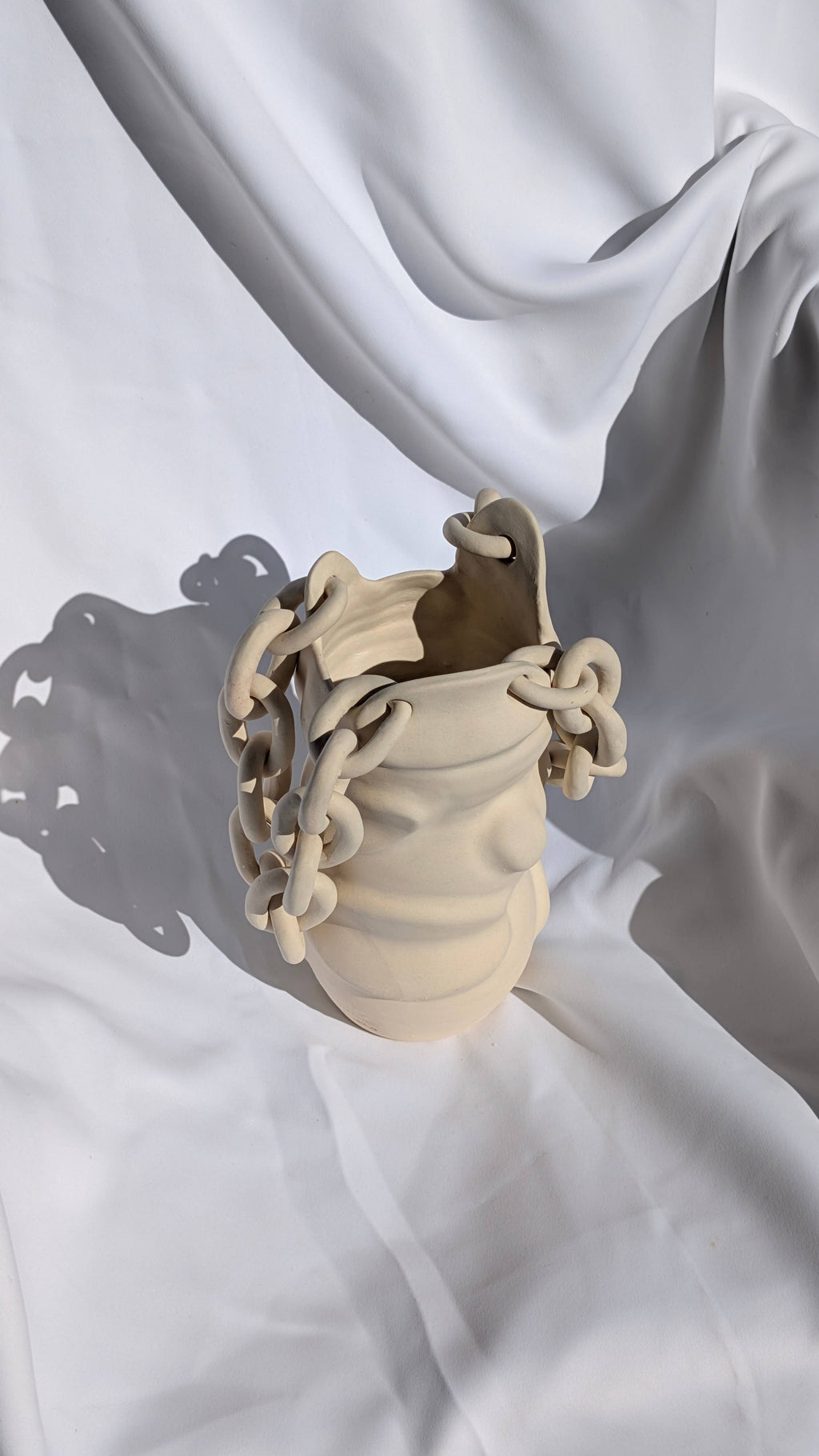 Handmade Ceramic Chain Vase | Beige