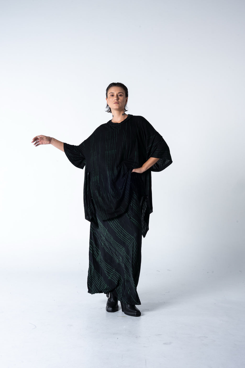 Wing Top - Black w/ Malachite